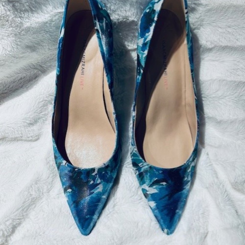 Isaac Mizrahi Blue Floral Printed Julie Pump 9.5M